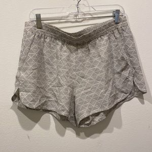 Bella Lux 100% silk shorts in geometric grey pattern